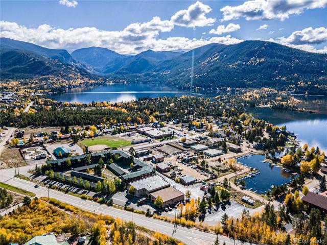 Condo for sale in Shadow Park West, Grand Lake