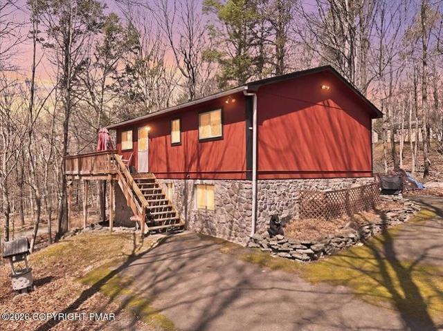 House for sale in Canadensis, Pennsylvania