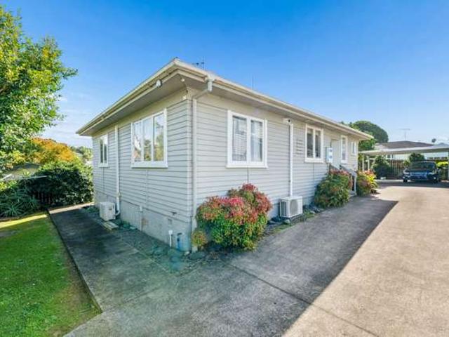 House for sale in Balmoral, Oroua County