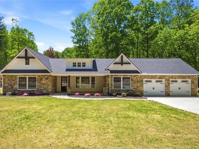 House for sale in Mountain Rest, South Carolina
