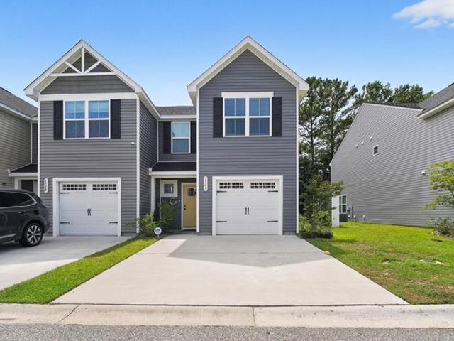 Townhouse for sale in Myrtle Beach, South Carolina