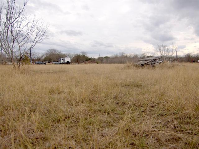 House for sale in Lockhart, Caldwell County