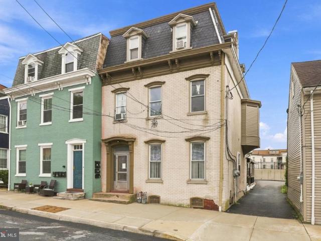 House for sale in Columbia, Pennsylvania