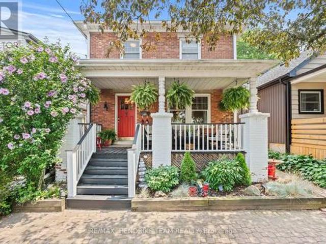 House for sale in Niagara, Ontario