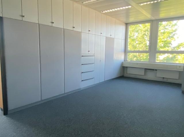 Büro mieten in Dübendorf, Zürich