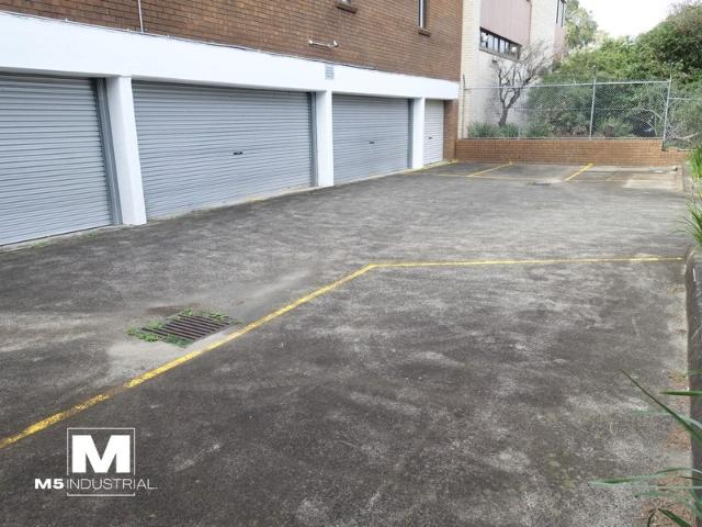 Warehouse for rent in Kingsgrove, New South Wales