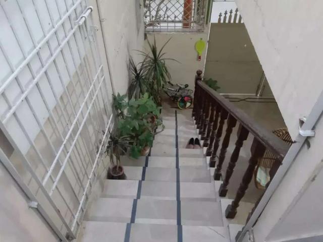 House for sale in ضلع گلشن, کراچی ڈویژن