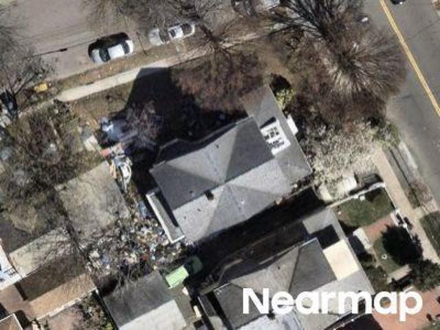 House for sale in Queens, Arverne