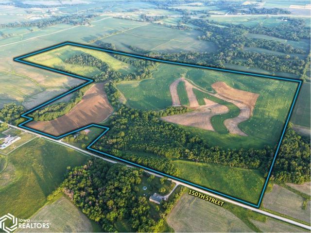 Farm for sale in Wilton, Iowa