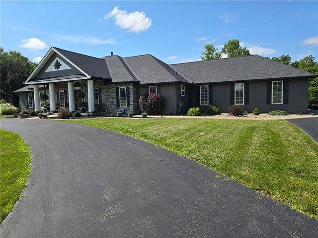 House for sale in Peculiar, Missouri