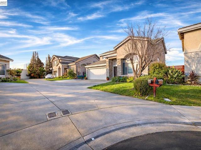 House for sale in San Leandro, California