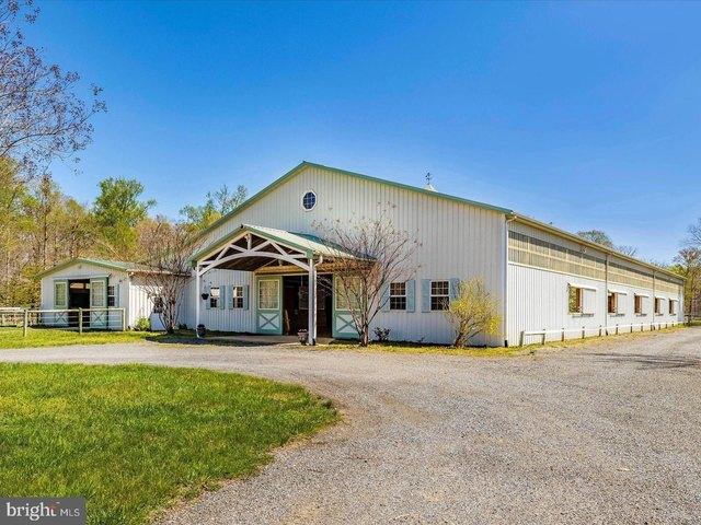 House for sale in Waldorf, Maryland