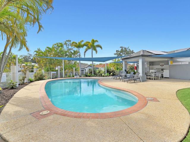House for rent in Arundel, Gold Coast City