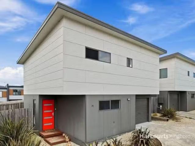 House for rent in Hobart, Tasmania