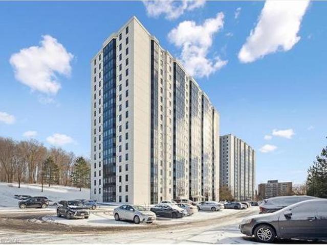 Condo for sale in Kitchener, Ontario