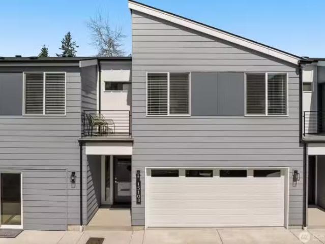 Condo for sale in Everett