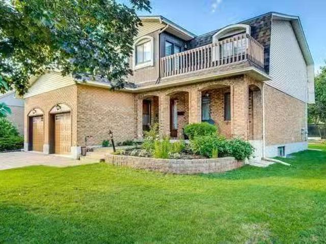 House for sale in Brossard, Quebec