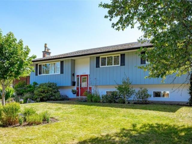 House for sale in Saanich, British Columbia