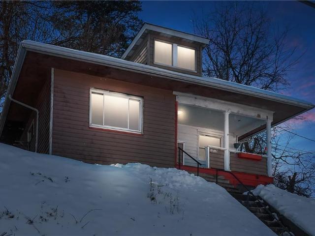 House for sale in Coraopolis, Pennsylvania