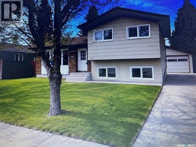 House for sale in Saskatoon, Saskatchewan