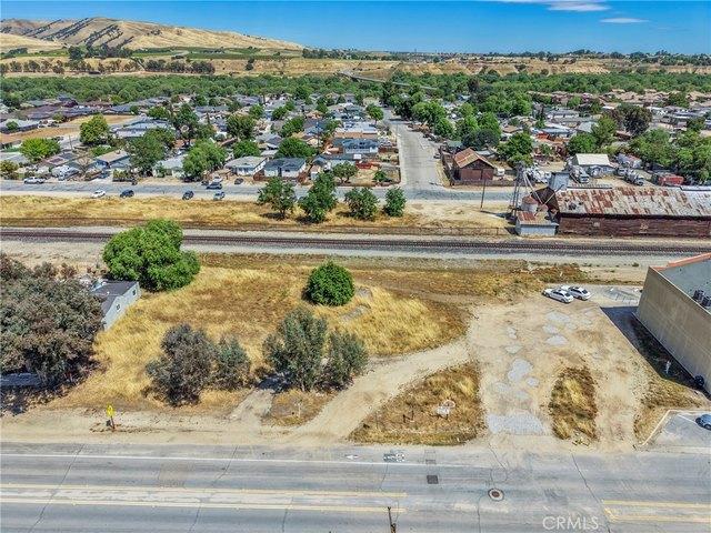 Land for sale in San Miguel, California