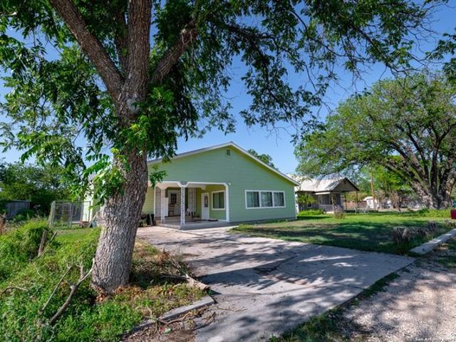 House for sale in Junction, Texas