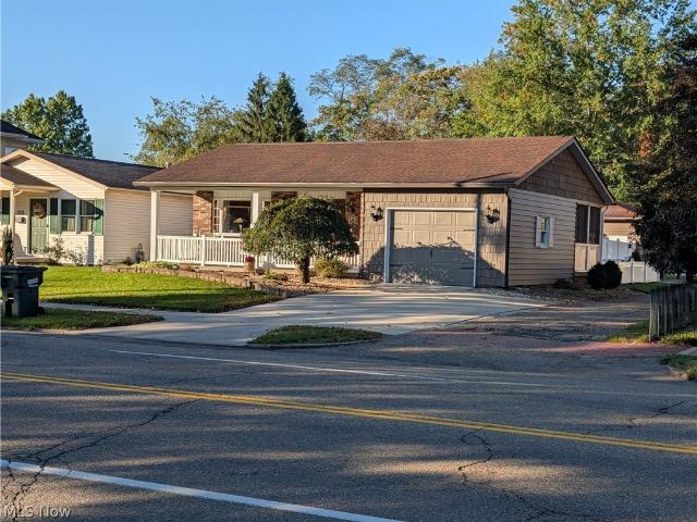 House for sale in Candlelight Villas, Dover