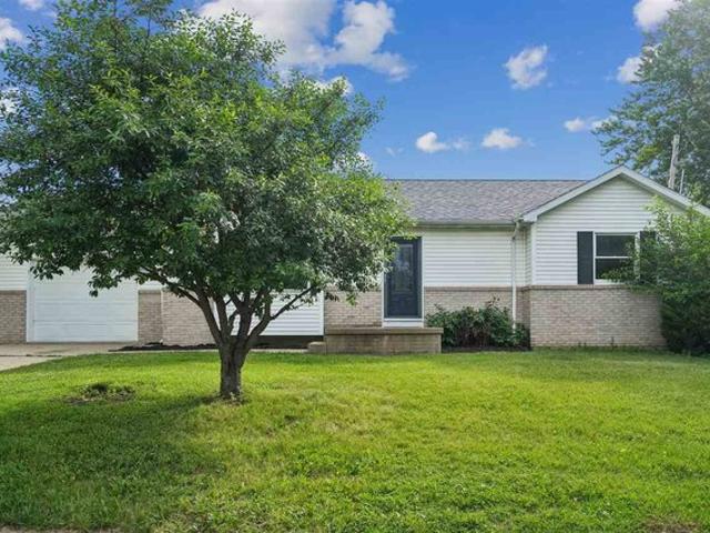House for sale in Linn, Iowa