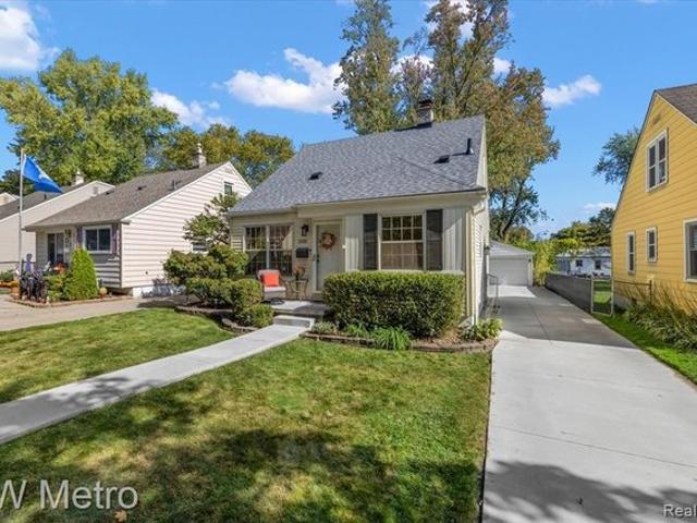 House for sale in Clawson, Michigan