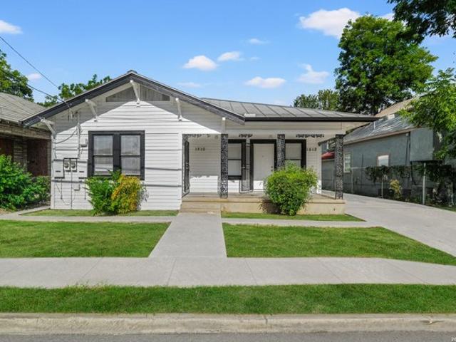 House for sale in Leesville, Texas