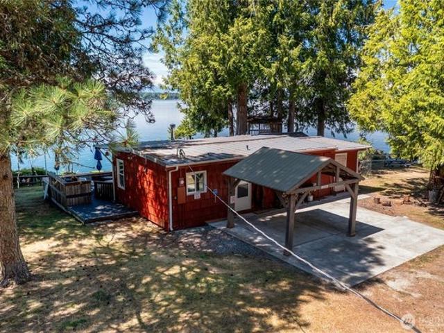 House for sale in Lakebay, Washington