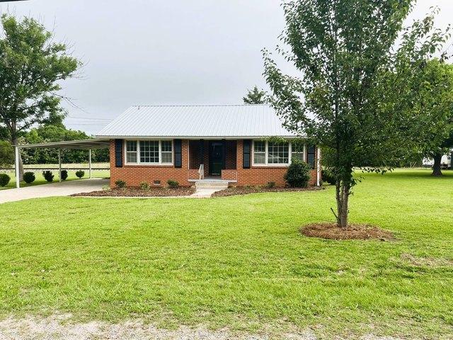 House for sale in Demopolis, Alabama