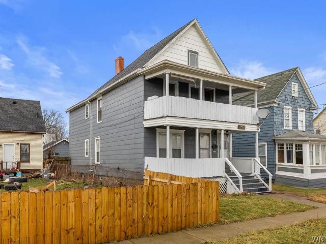 House for sale in Niagara, New York