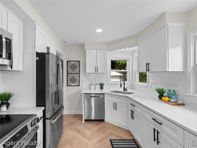 House for sale in Lemon and Rosenhaus Subdivision, Southgate