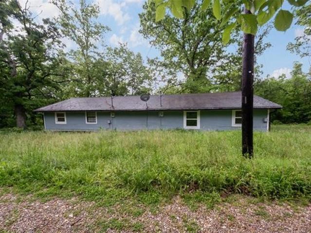 House for sale in Saint Robert, Missouri