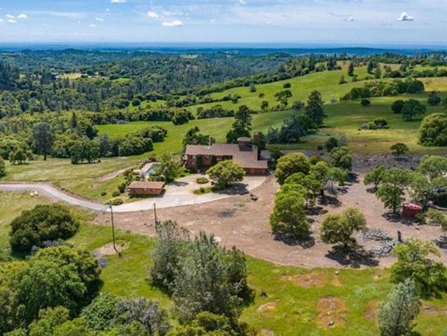 House for sale in Fiddletown, California