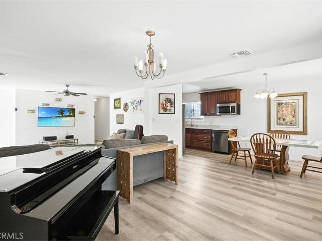 House for sale in Van Nuys Neighborhood Council District, Canoga Park