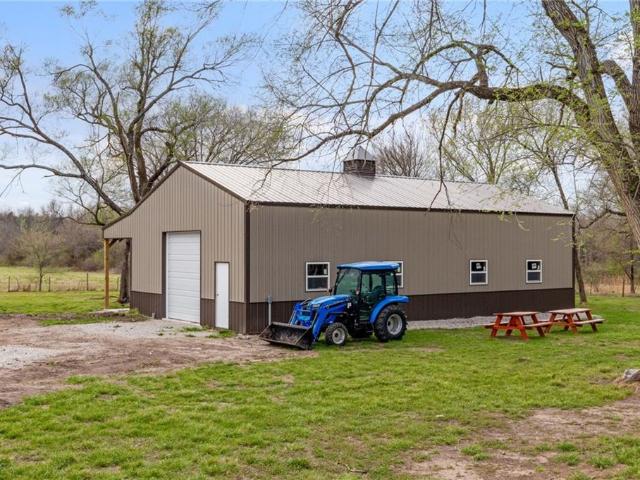 House for sale in Bates, Missouri