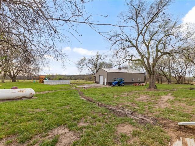 House for sale in Bates, Missouri