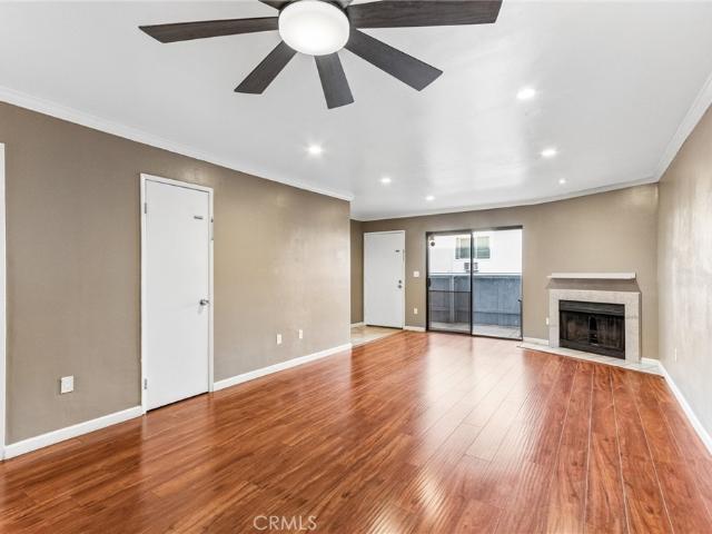 Townhouse for sale in Van Nuys Neighborhood Council District, Canoga Park