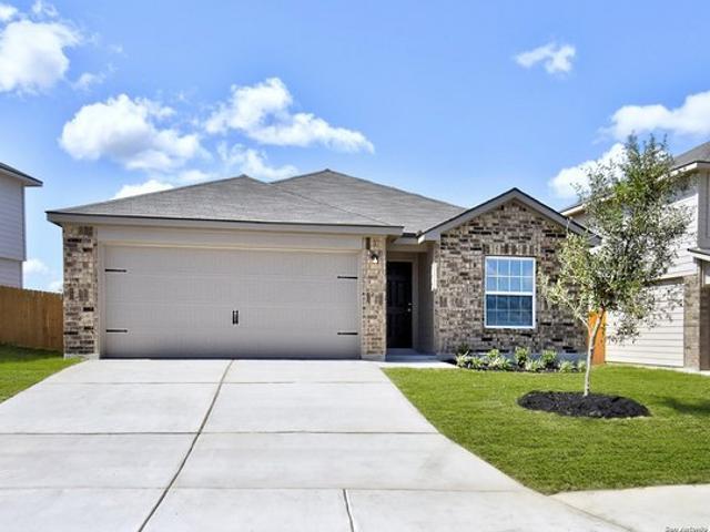 House for sale in Atascosa, Texas
