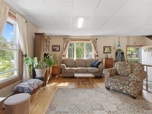 House for sale in Fenton, Michigan