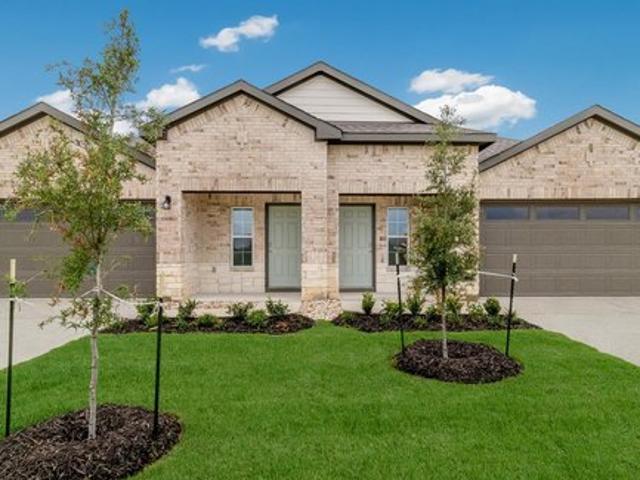 Townhouse for sale in Manor, Texas