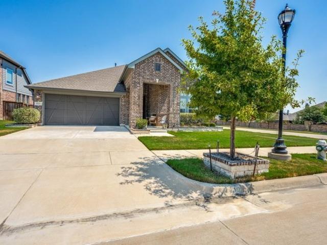 House for sale in Mansfield, Texas
