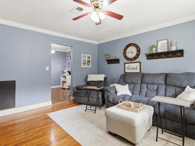 House for sale in Mount Olive, Jefferson County