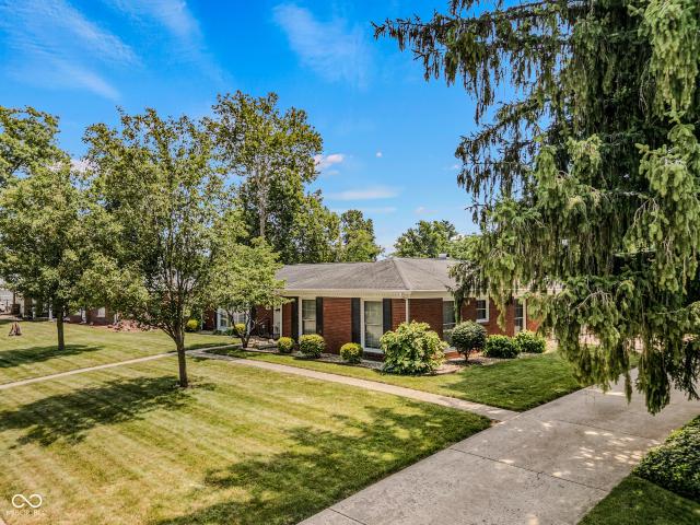 House for sale in Columbus, Indiana