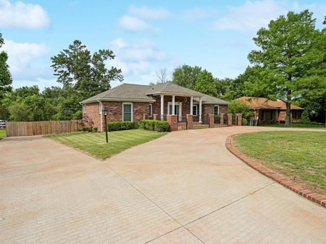 House for sale in Murray, Kentucky