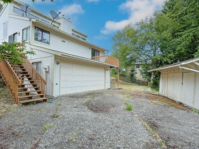 House for sale in Oregonia