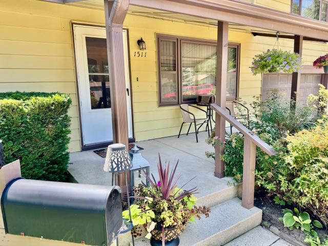 House for sale in Dekalb, Illinois