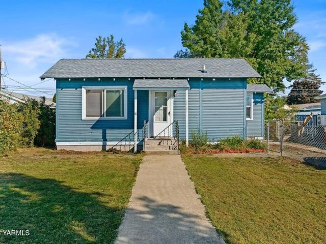 House for sale in Yakima, Washington